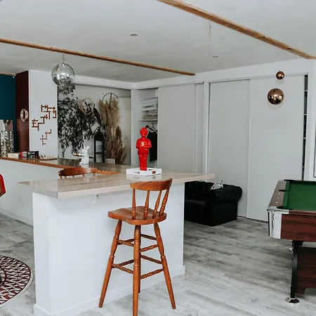 La O Bois - Billard & Baby-foot - Face A La Foret Villa Séméac