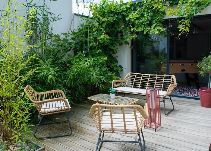 La ô Bois - Billard&baby-foot - Face à La Forêt